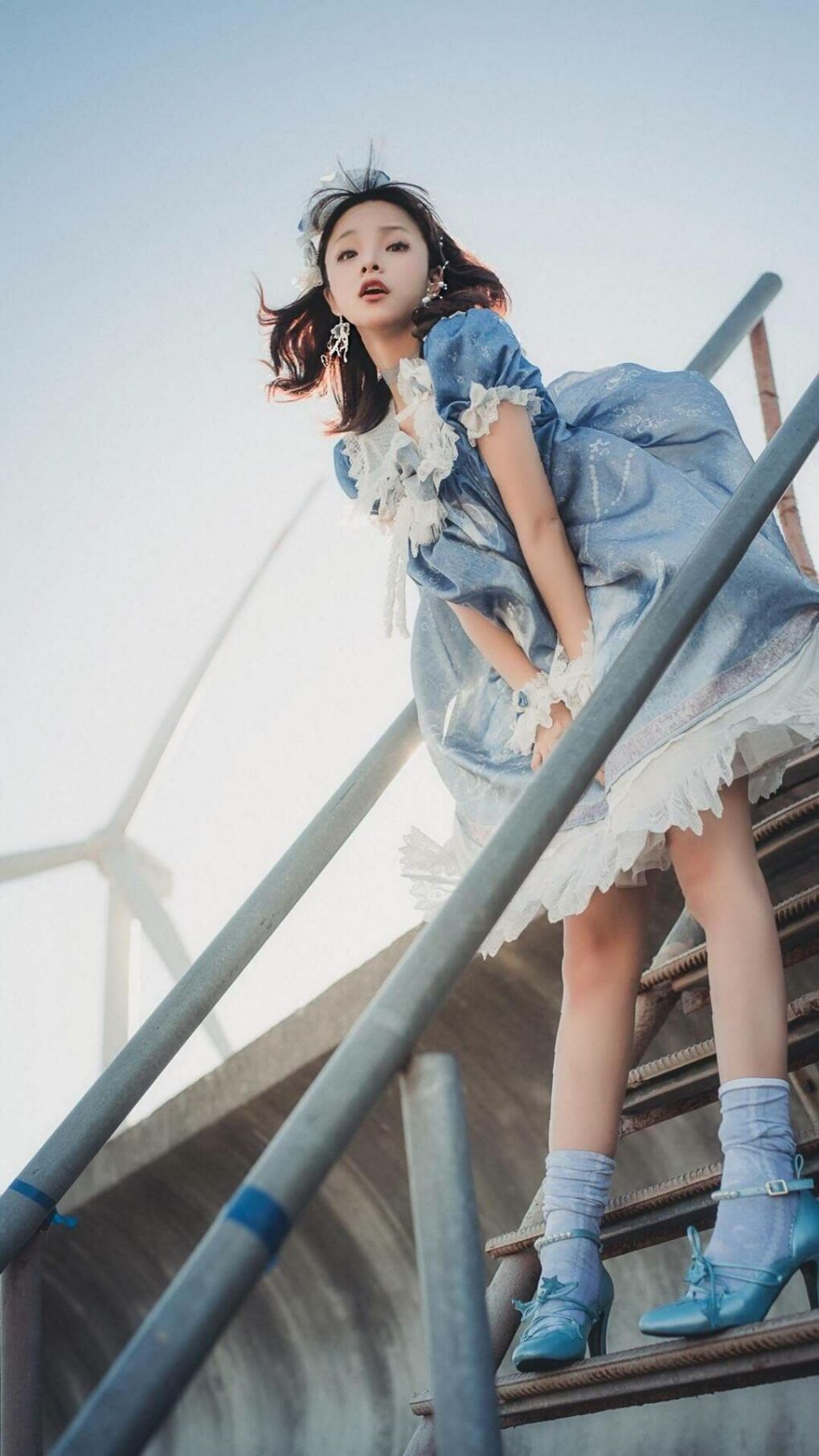 时空裂缝中的绿茵对决，当波斯铁骑遭遇红黑军团，哈弗茨成为跨维度主宰