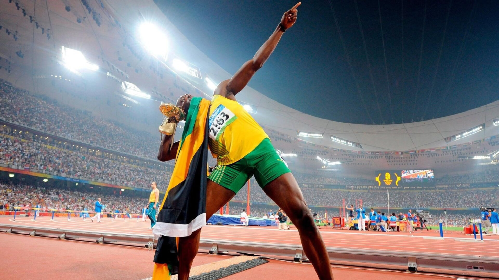 开云体育入口-虚拟交锋，当皇马遭遇法兰西，迪巴拉的绿茵教科书如何重写战局