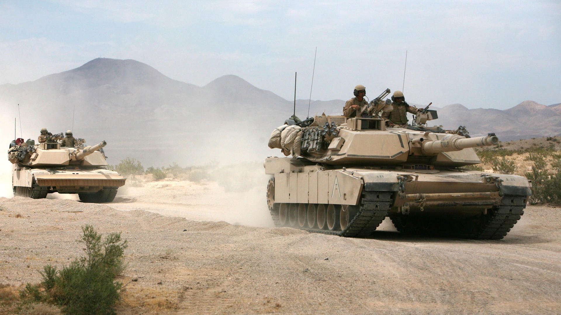 开云体育中国-两种篮球语言，爱德华兹的狂飙与爵士的冰封之舞